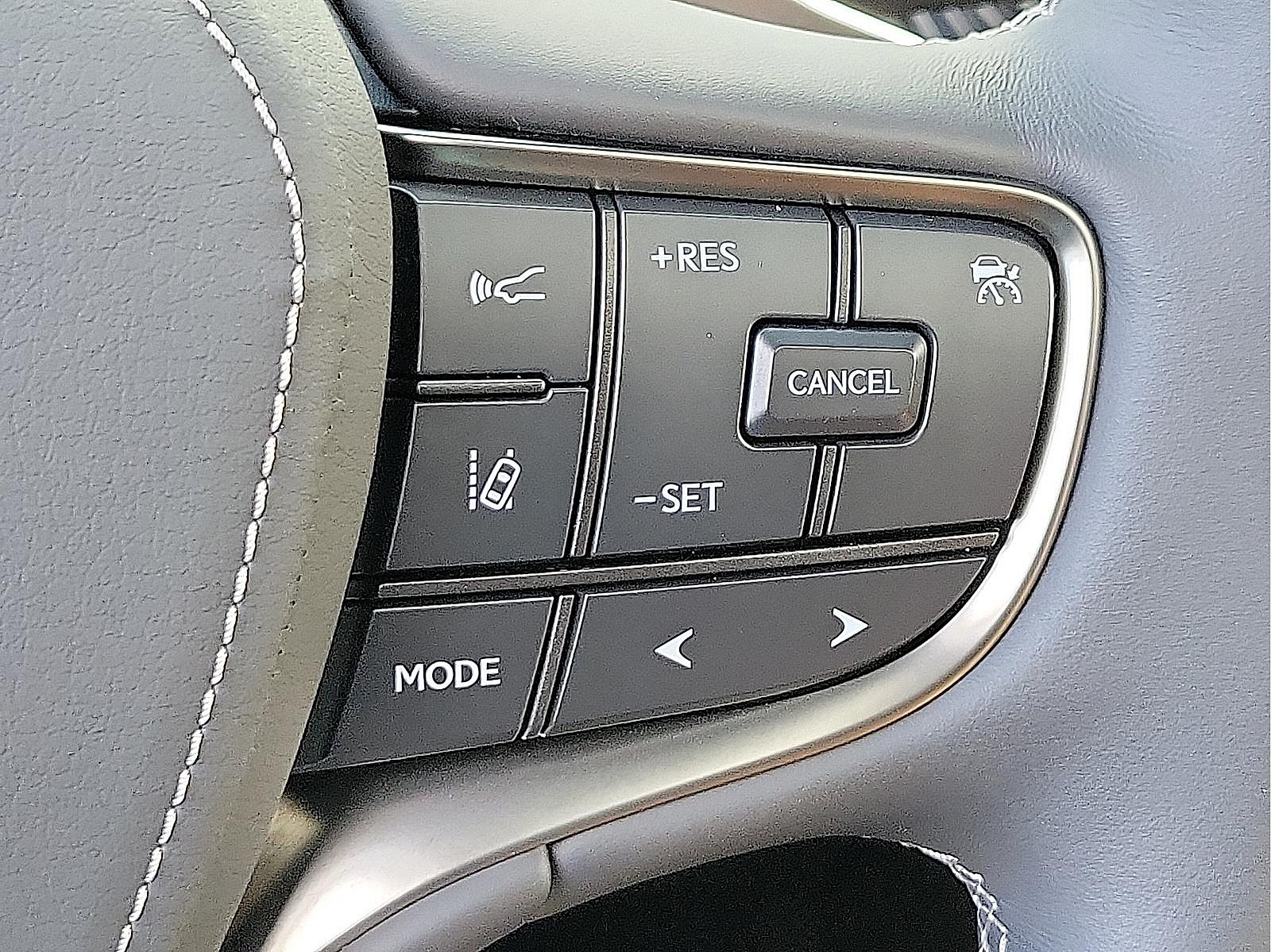 Used 2022 Lexus LS 500 AWD w/ Luxury Package image 14