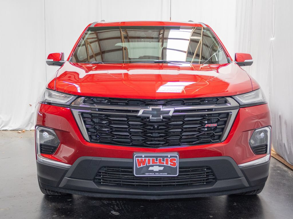 Used 2023 Chevrolet Traverse RS AWD/4WD image 2