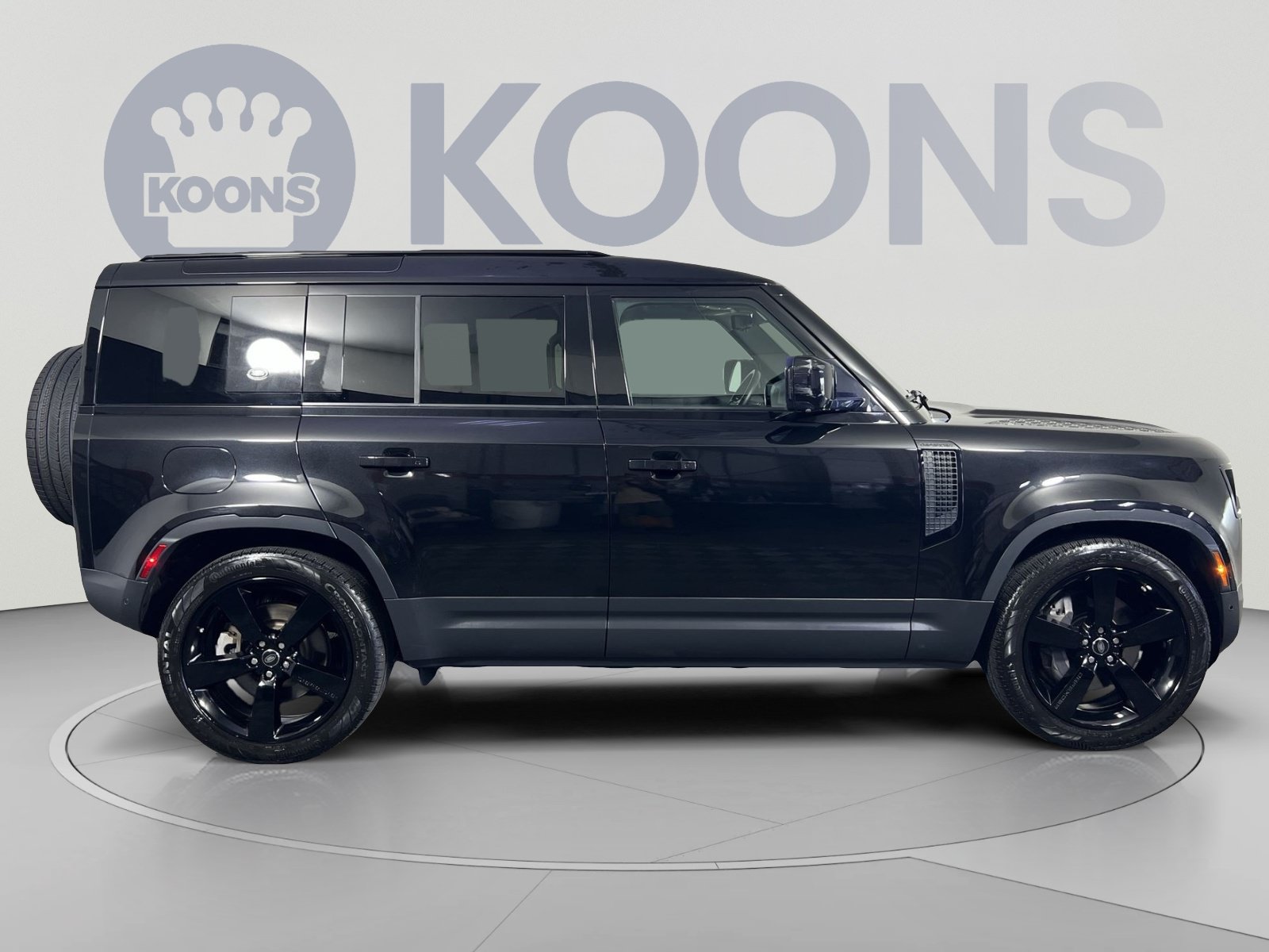 Used 2020 Land Rover Defender 110 HSE AWD/4WD image 12