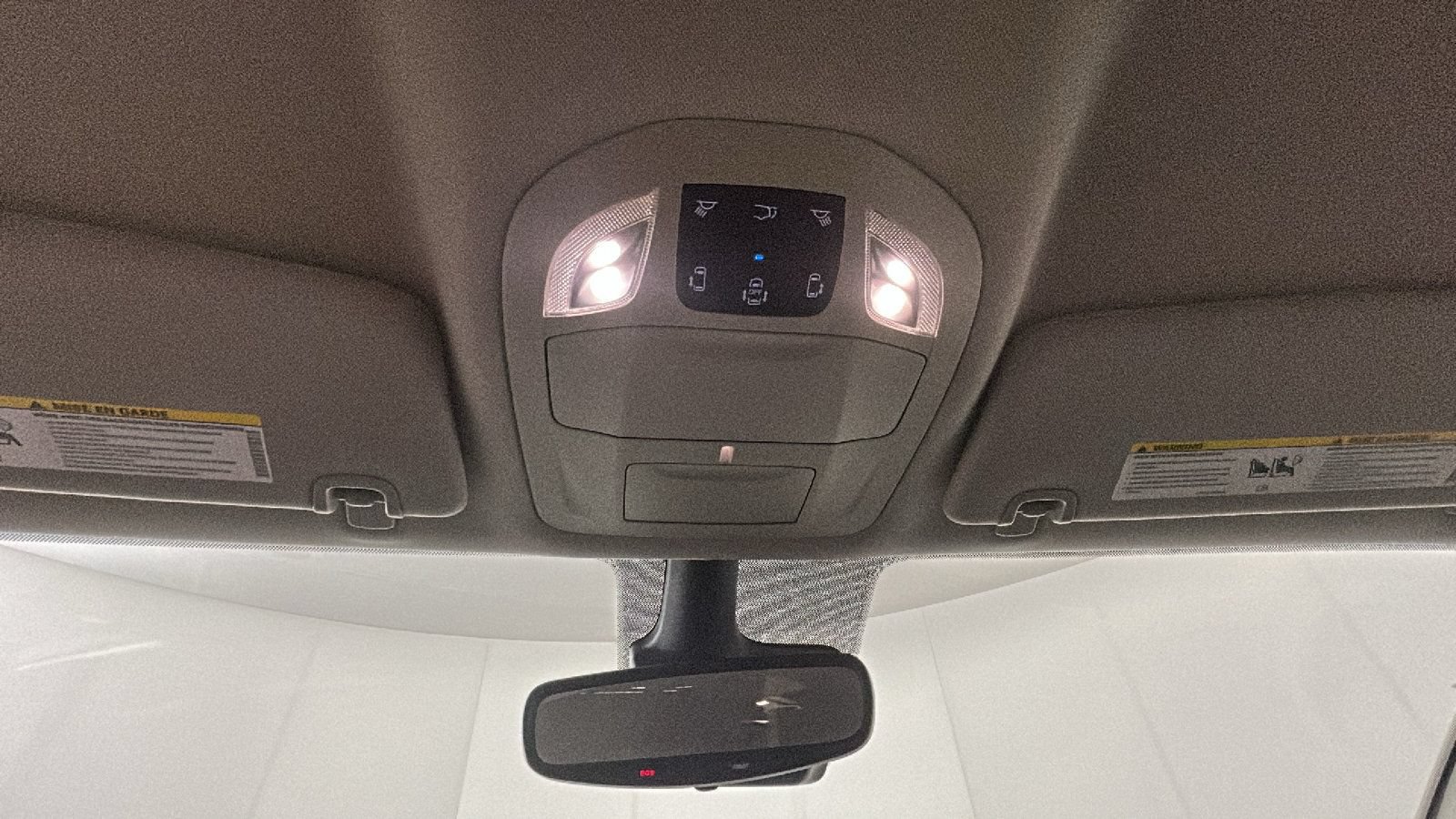 Used 2024 Chrysler Pacifica Limited FWD image 29
