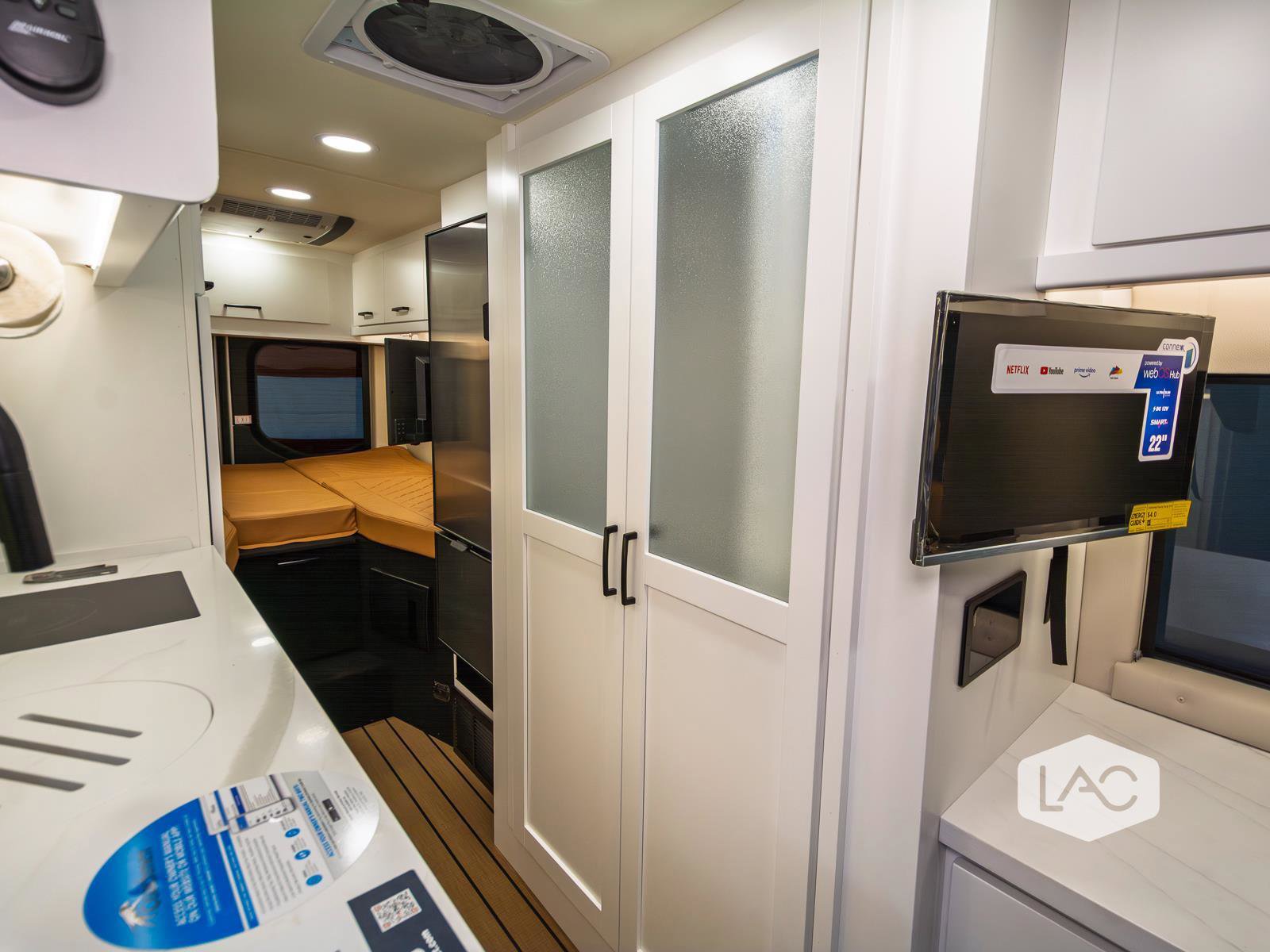 Used 2023 Mercedes-Benz Sprinter 3500 image 23