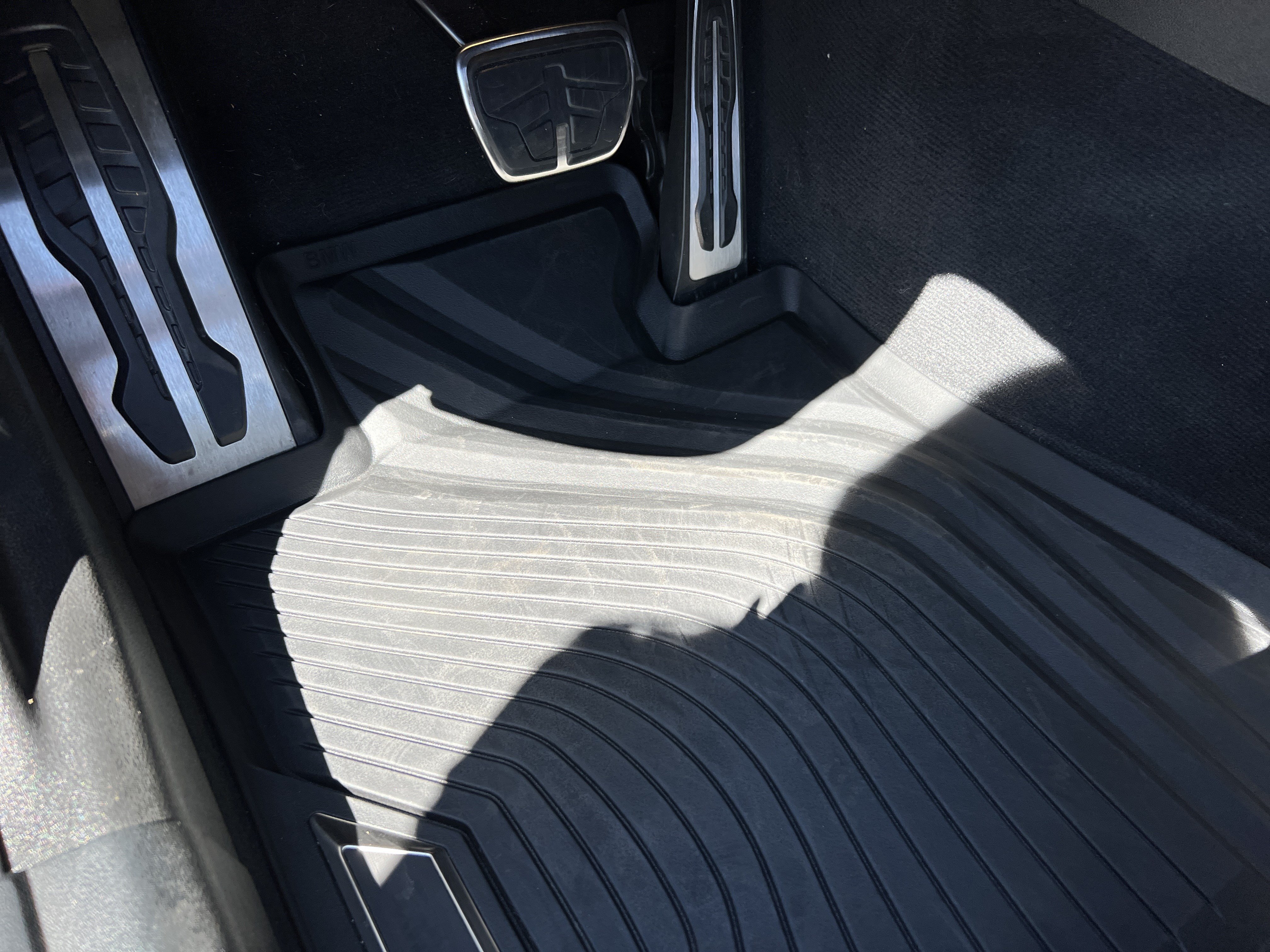 Certified 2025 BMW i4 M50 AWD/4WD image 17