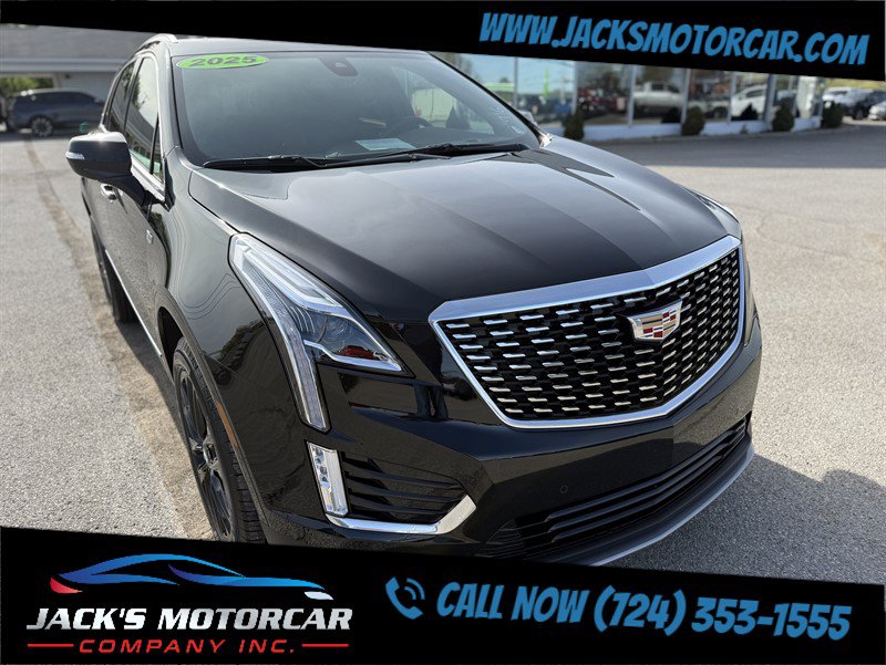 Used 2025 Cadillac XT5 Premium Luxury w/ LPO, Floor Liner Package AWD/4WD image 5