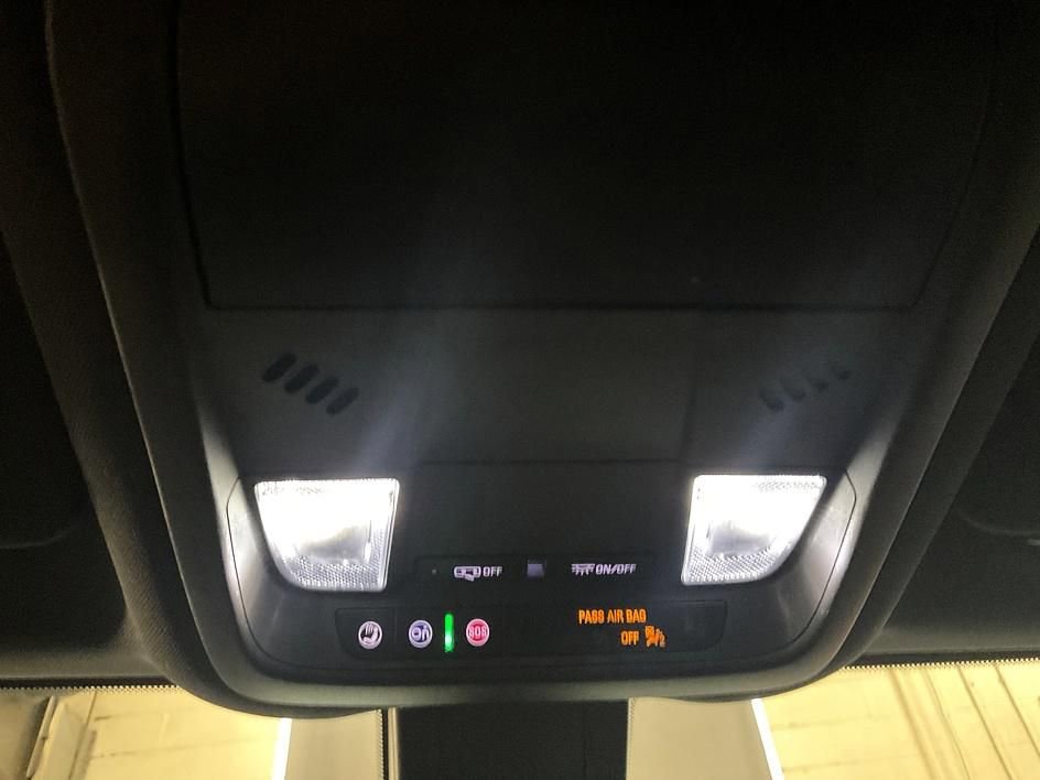 Used 2023 Chevrolet Equinox RS image 26