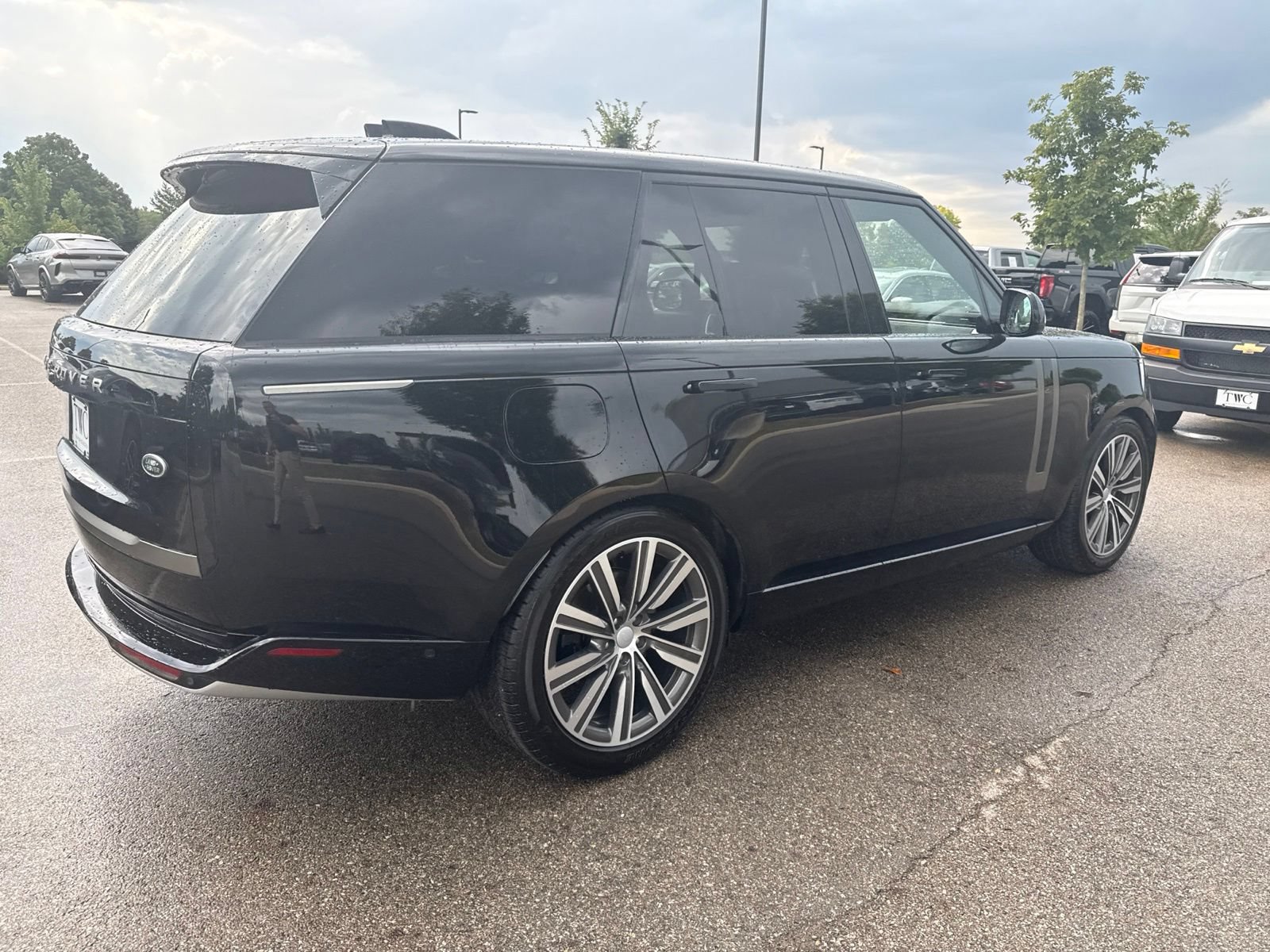Used 2023 Land Rover Range Rover SE AWD/4WD image 5
