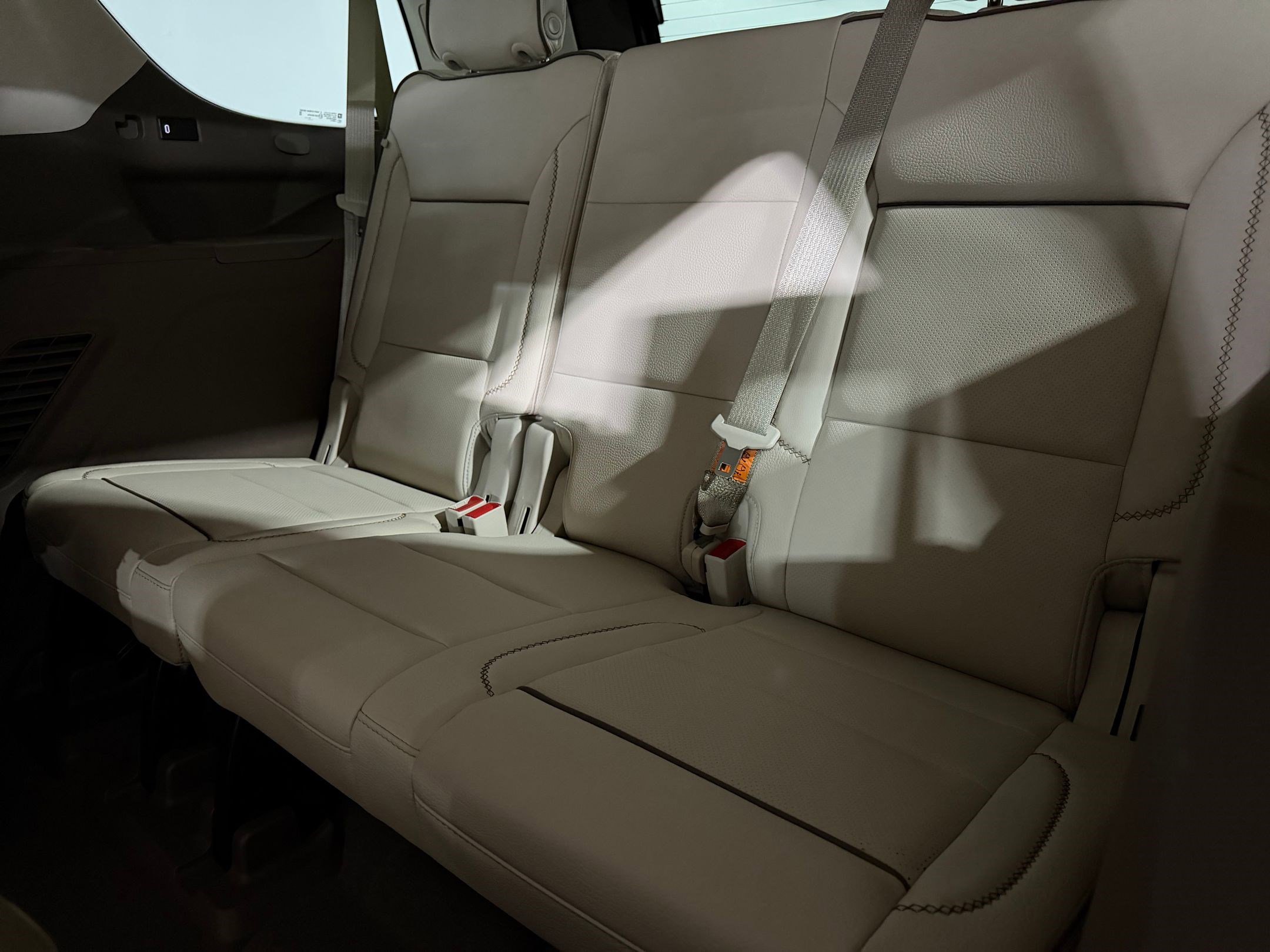 Used 2023 GMC Yukon Denali AWD/4WD image 40