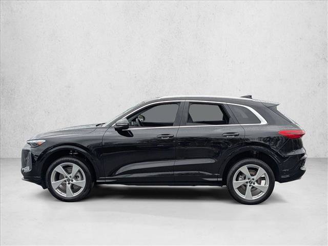 Certified 2025 Audi Q5 Premium Plus AWD/4WD image 8