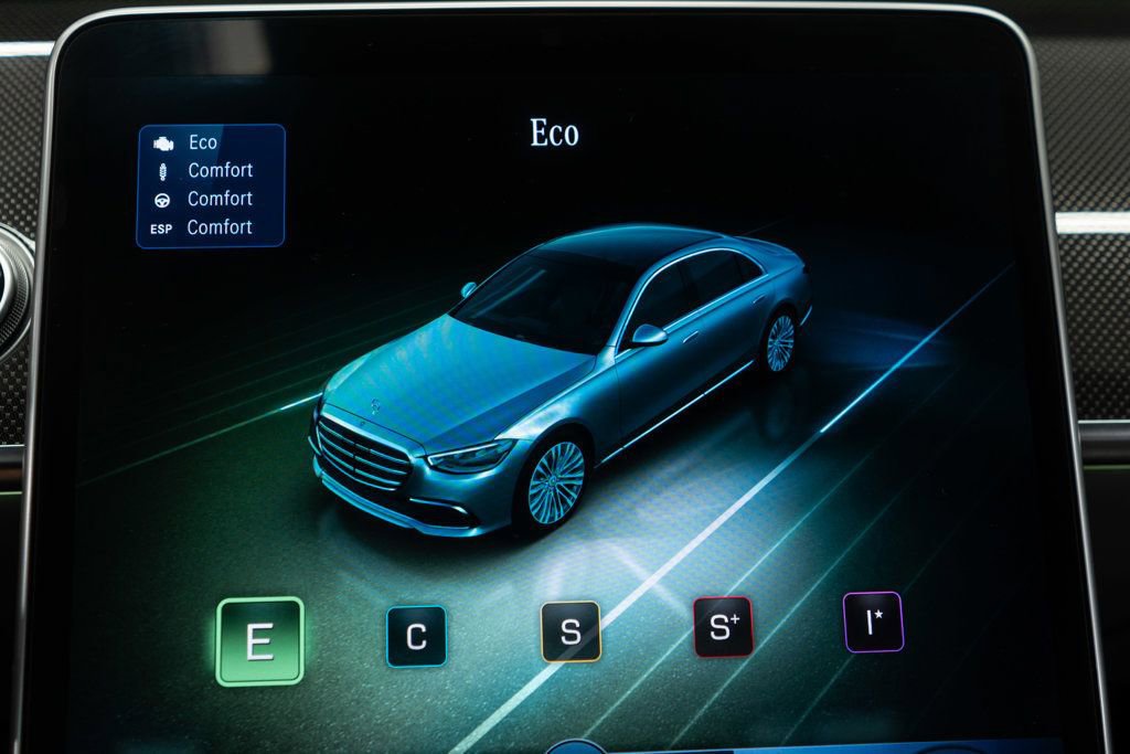 Used 2023 Mercedes-Benz S 580 4MATIC Sedan w/ AMG Line image 29