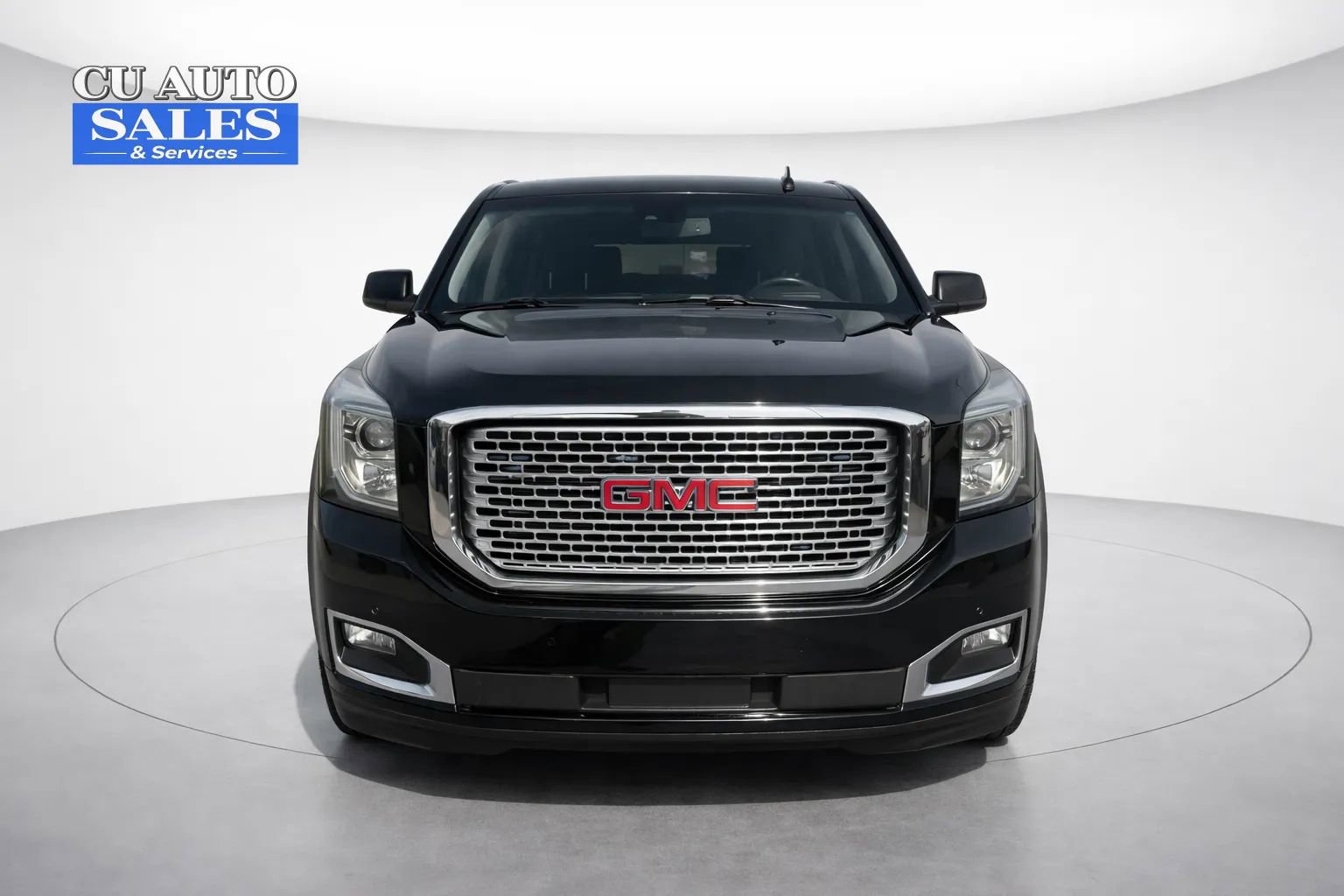 Used 2017 GMC Yukon Denali w/ Enhanced Security Package image 2