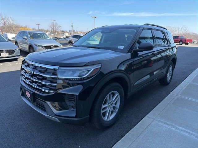 New 2026 Ford Explorer Active image 6