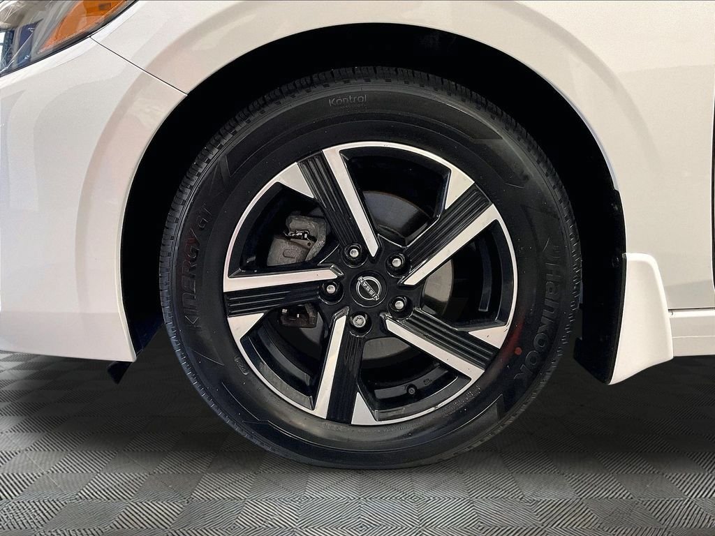 Certified 2024 Nissan Sentra SV FWD image 7