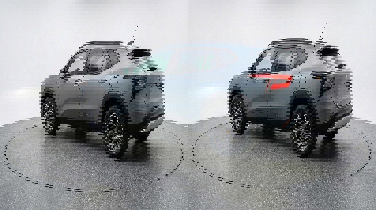 Used 2025 Chevrolet Trax LT w/ LT Convenience Package image 5