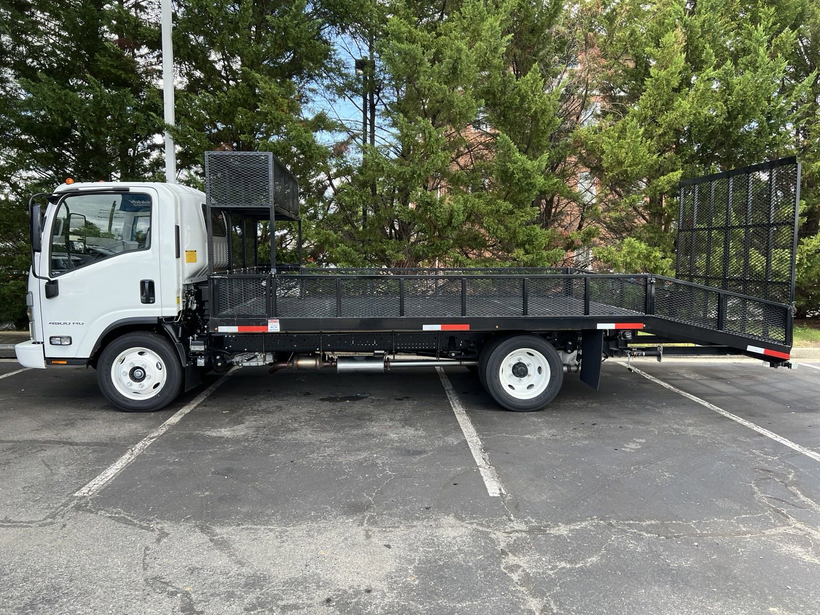 New 2025 Chevrolet Low Cab Forward image 6