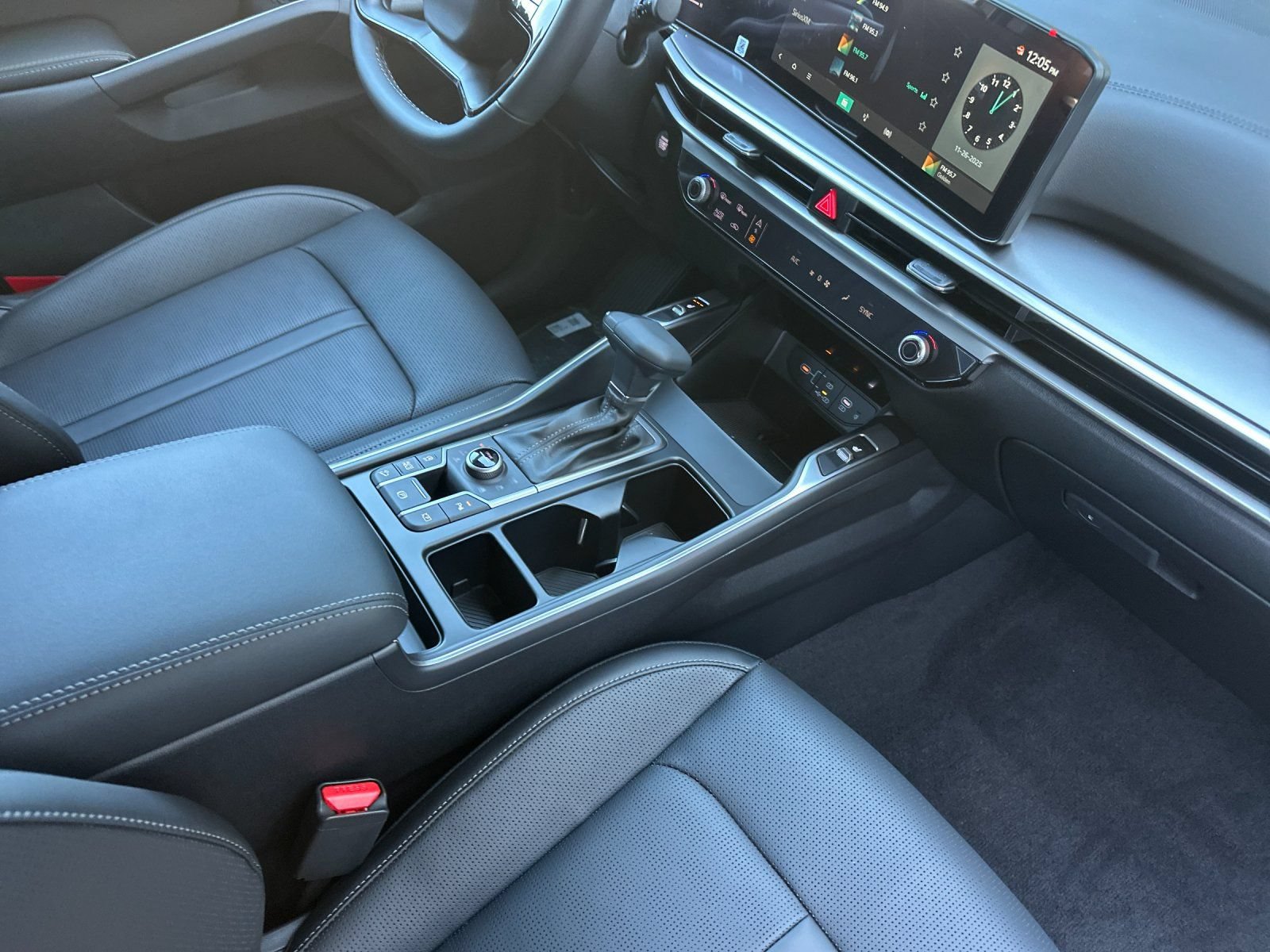 New 2026 Kia Sorento S AWD/4WD image 17