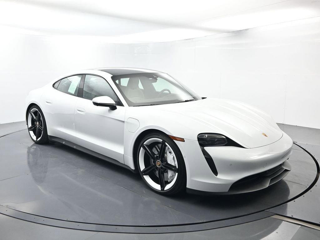 Certified 2020 Porsche Taycan 4S image 17