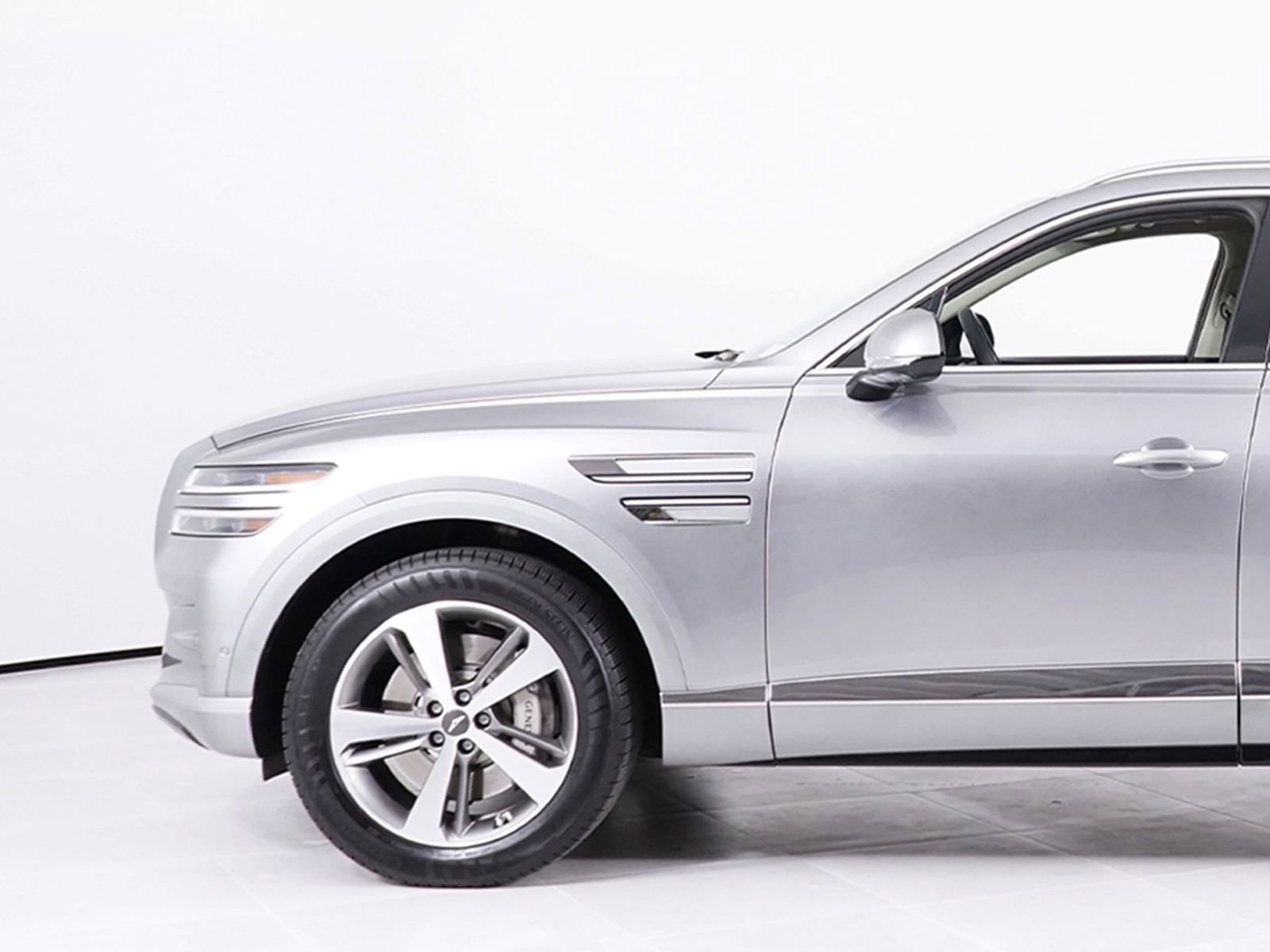 Used 2023 Genesis GV80 2.5T w/ Prestige 20" Package image 12