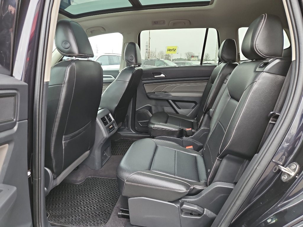 Used 2021 Volkswagen Atlas SE image 13