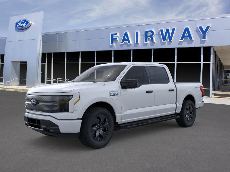 New 2024 Ford F150 Lightning XLT w/ Max Trailer Tow Package