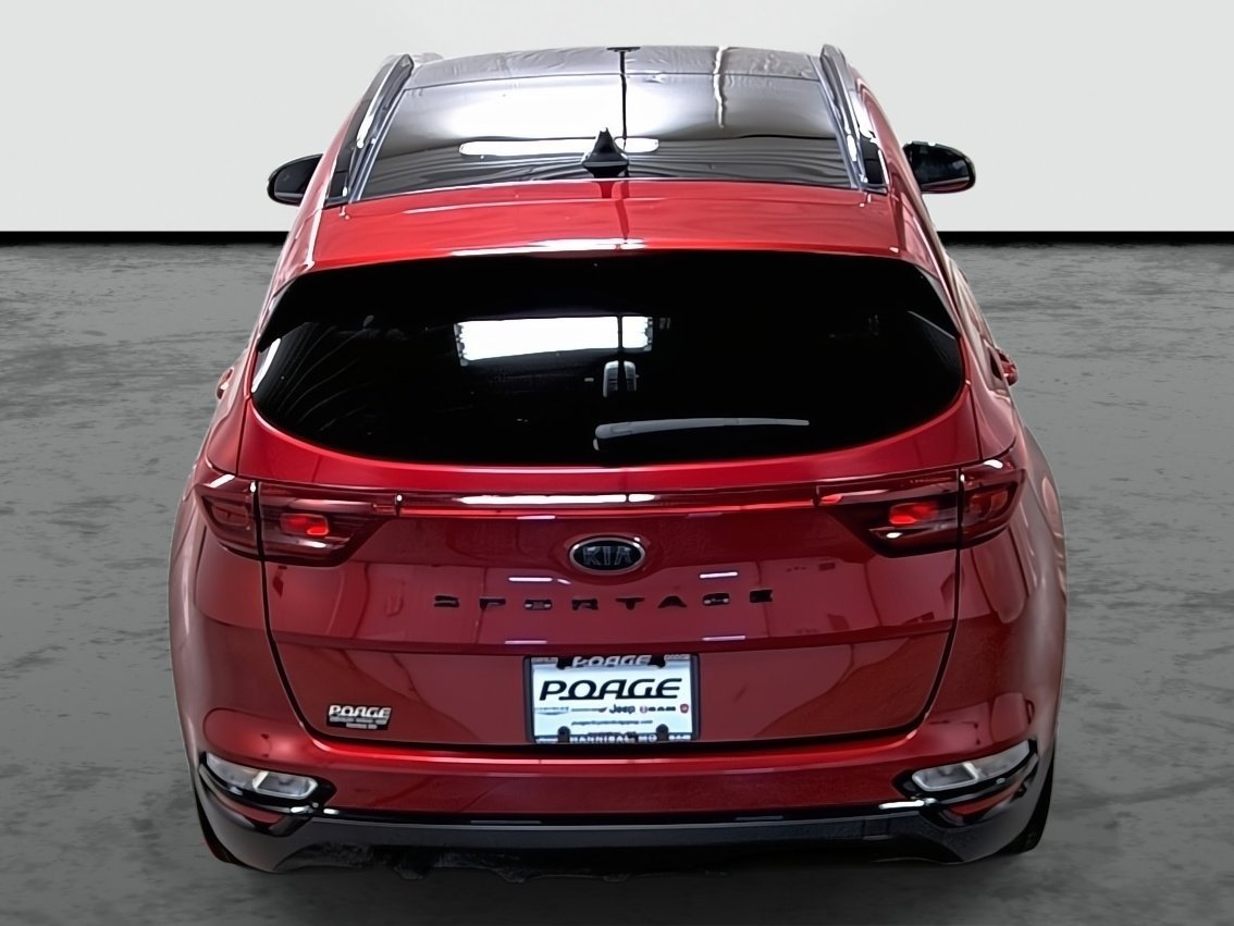 Used 2022 Kia Sportage Nightfall Edition image 3