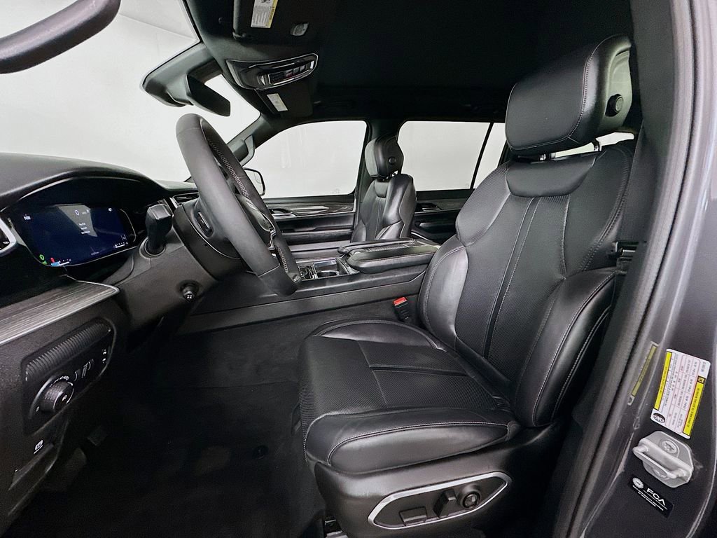 Used 2022 Jeep Wagoneer Series II w/ Premium Group I image 21