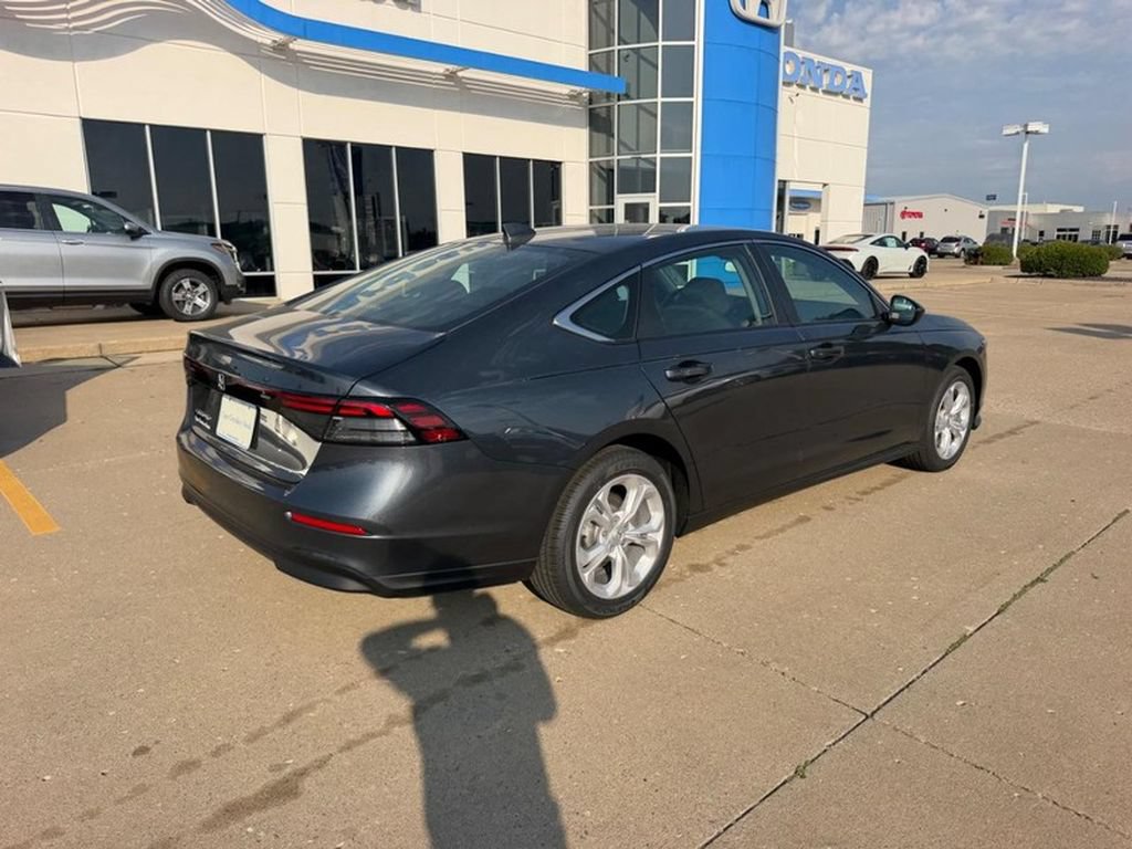New 2026 Honda Accord LX image 2