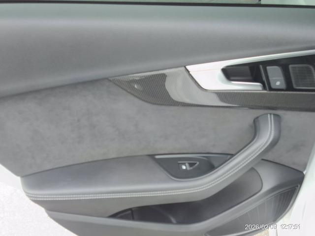 Used 2020 Audi S4 Premium Plus w/ Premium Plus Package image 16