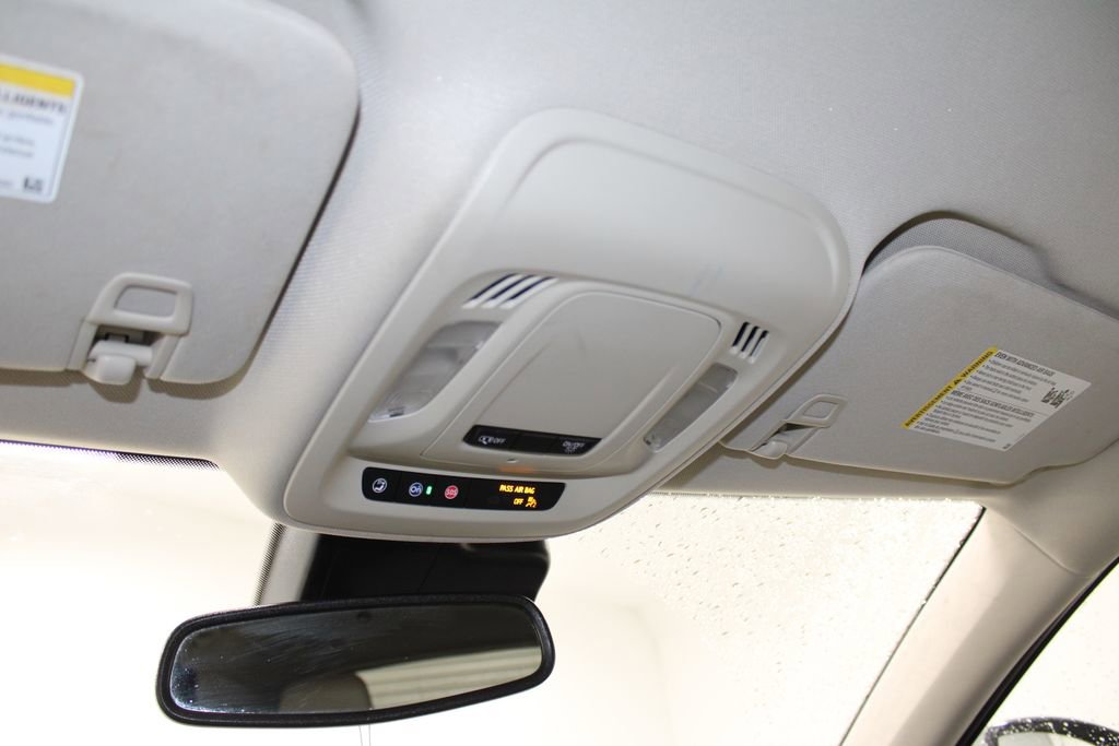 Used 2023 Buick Envision Preferred image 19