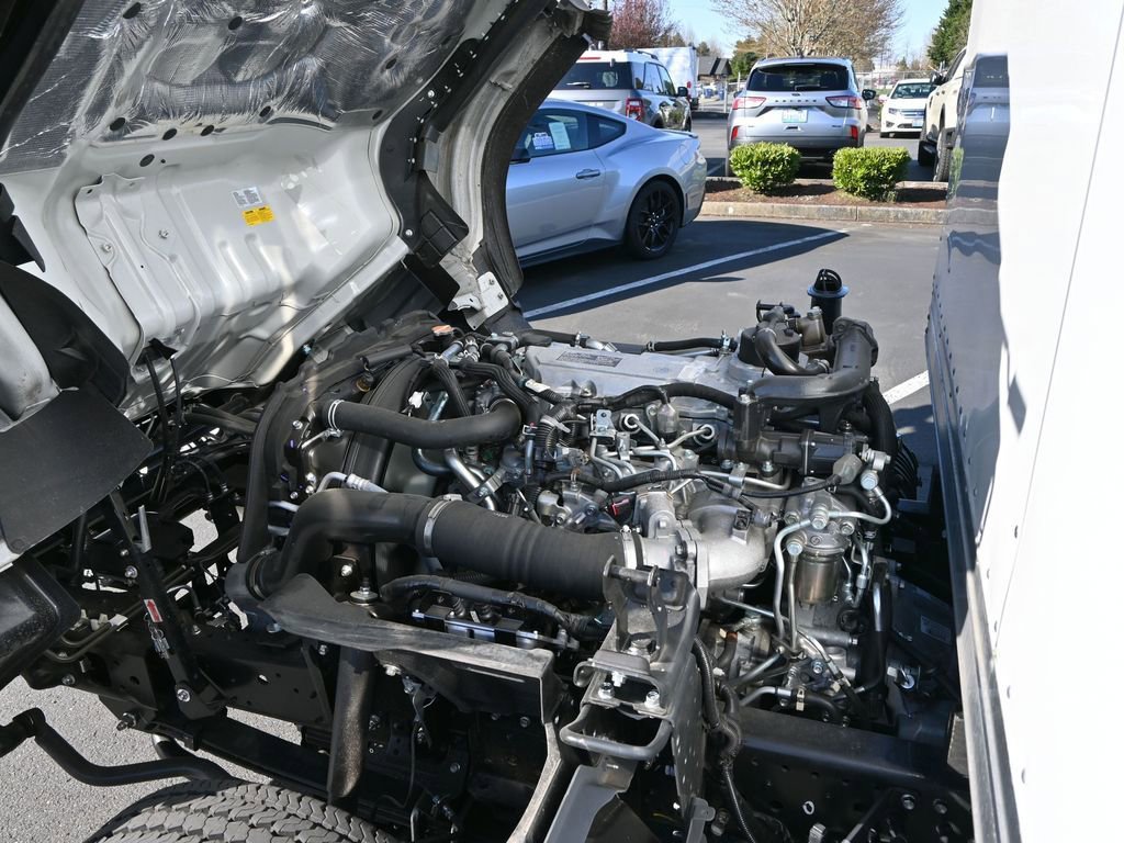 Used 2024 Isuzu NPR image 14