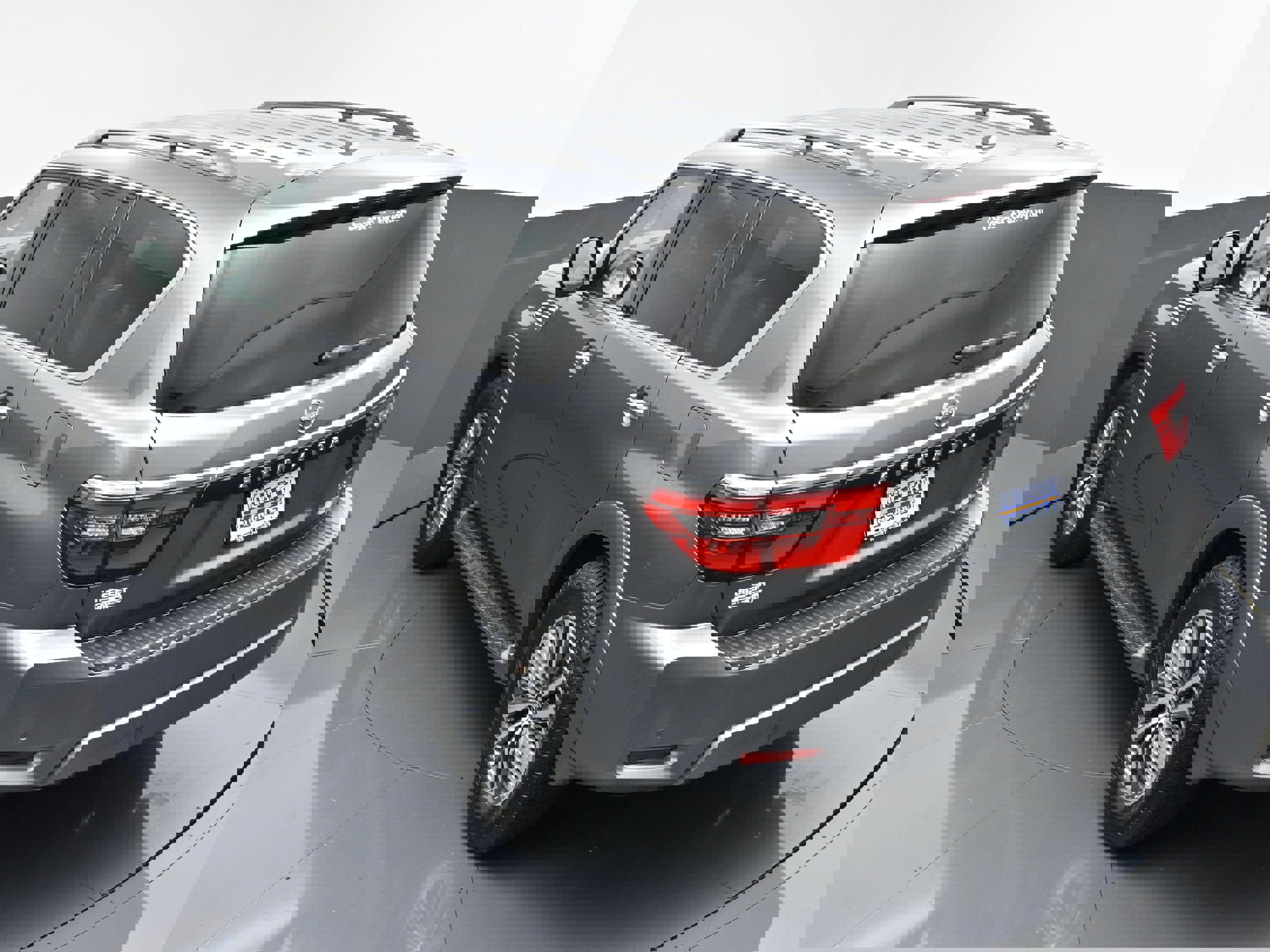 Used 2023 Nissan Armada SL image 41