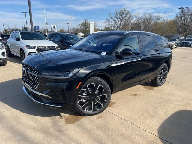 New 2026 Lincoln Nautilus Reserve image 3