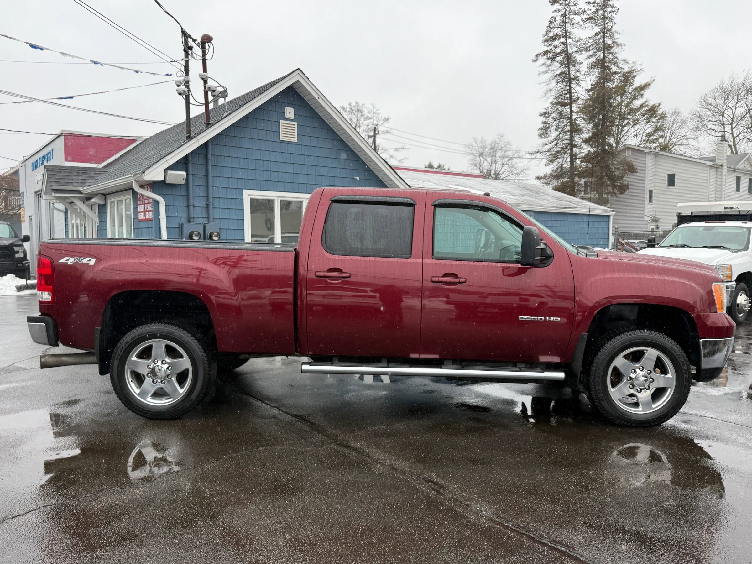 Used 2013 GMC Sierra 2500 SLT w/ SLT Convenience Package image 4