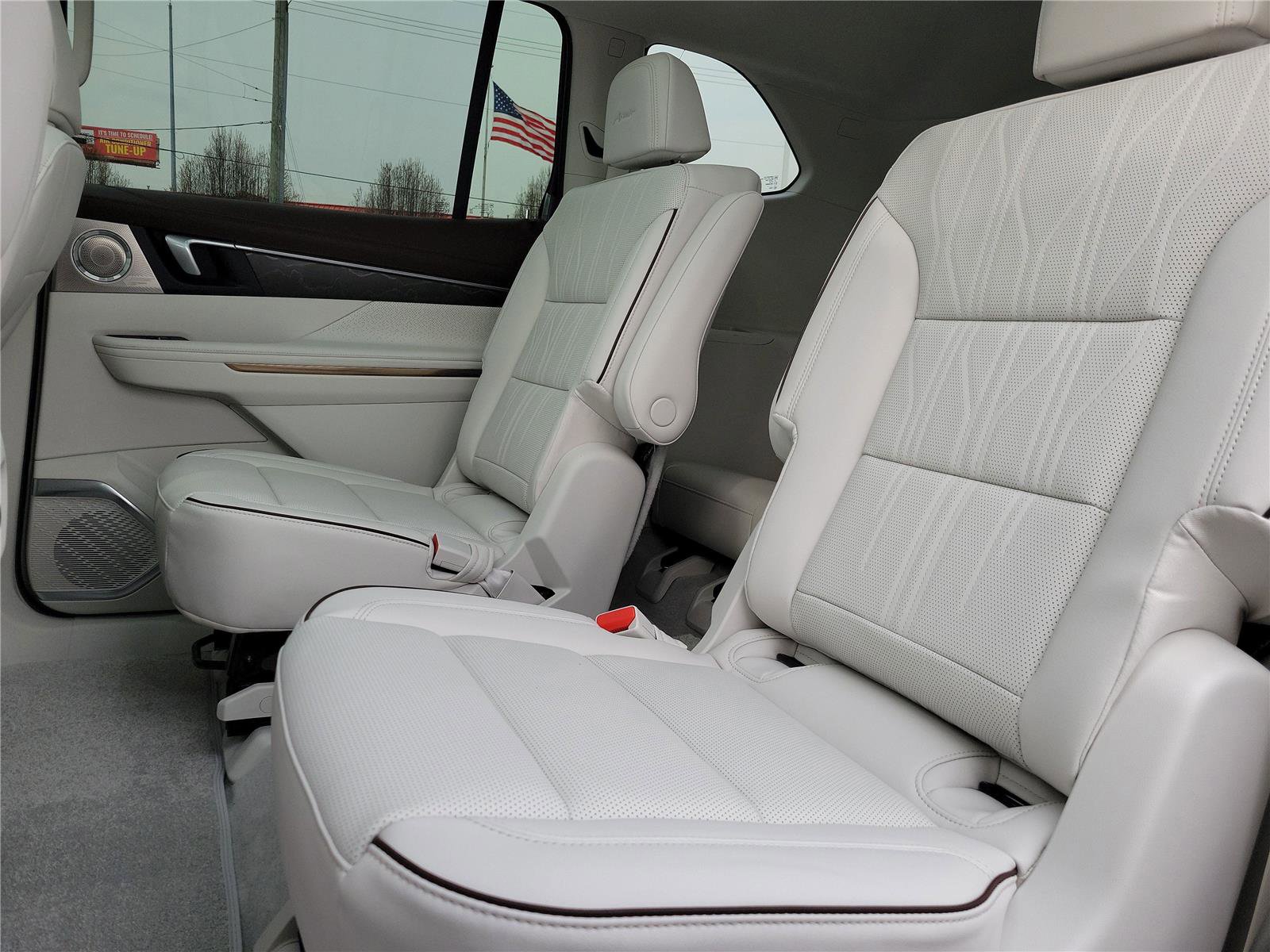 New 2026 Buick Enclave Avenir w/ Super Cruise Package image 13