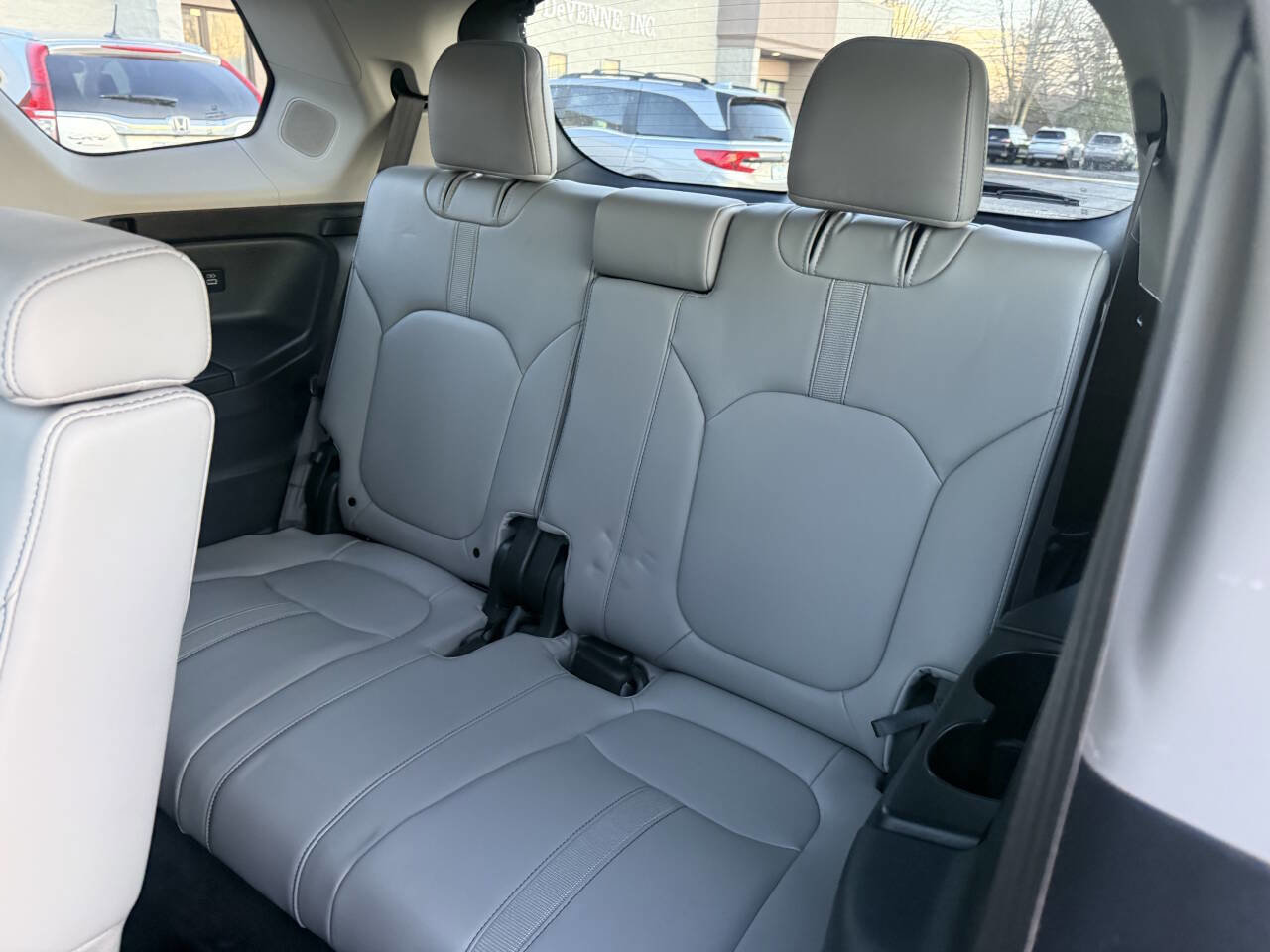 Used 2025 Honda Pilot Touring image 22