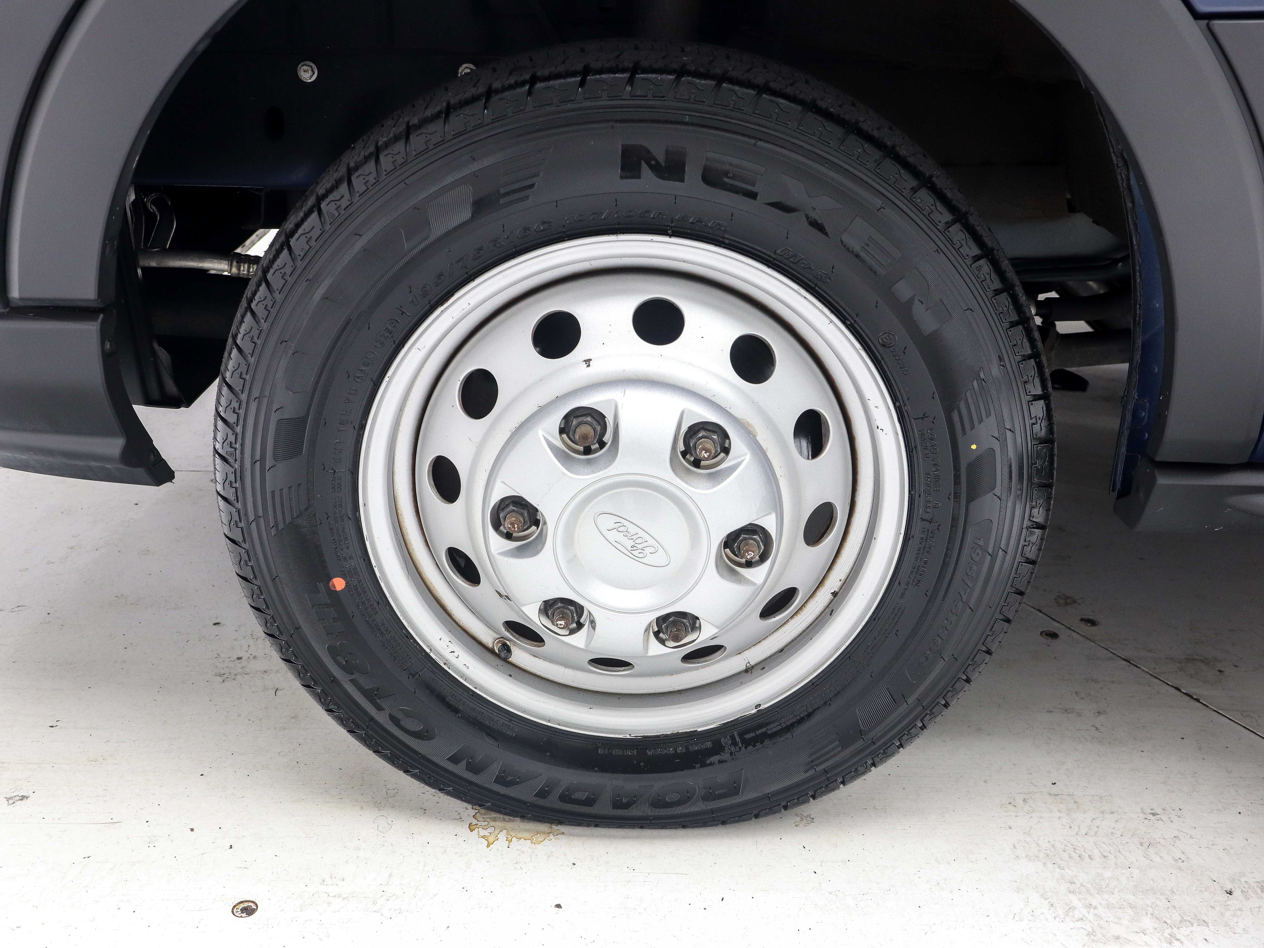 Used 2019 Ford Transit 350 XL RWD image 28