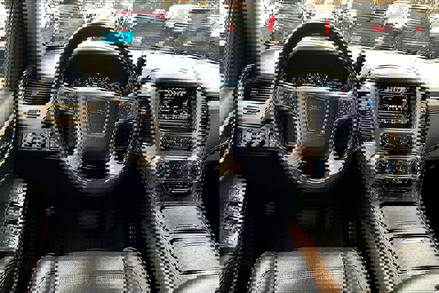 Used 2019 GMC Yukon Denali w/ Denali Ultimate Package image 5