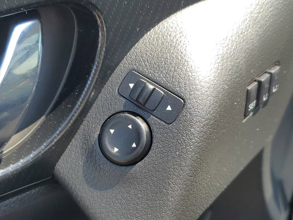 Used 2019 Nissan Rogue SL AWD/4WD image 26