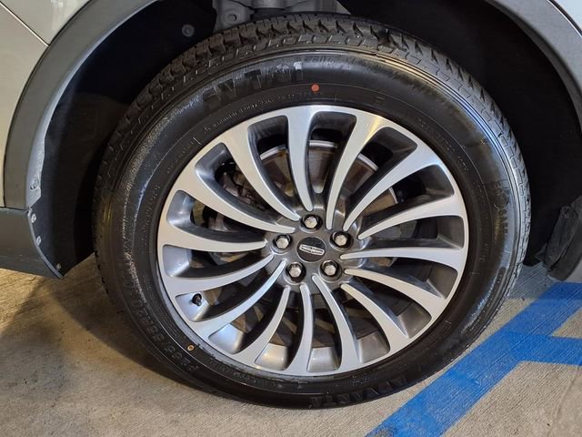 Used 2020 Lincoln Aviator Reserve w/ Equipment Group 201A image 26