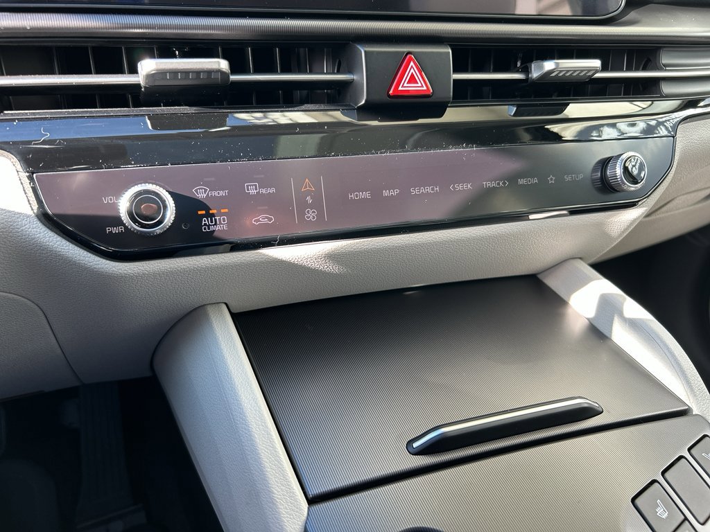 New 2026 Kia Sportage AWD Hybrid image 22
