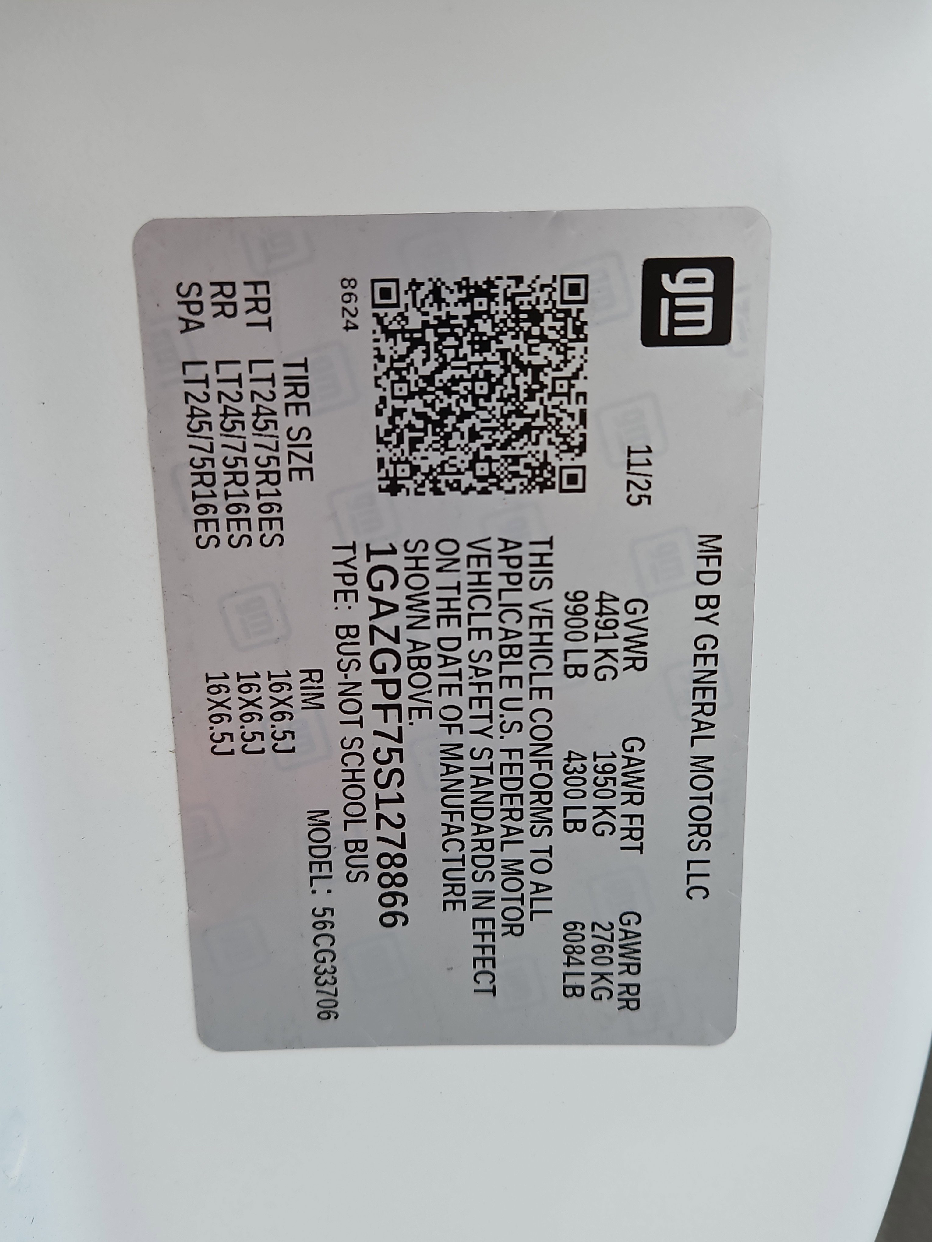 New 2025 Chevrolet Express 3500 LT w/ LT Preferred Equipment Group image 21