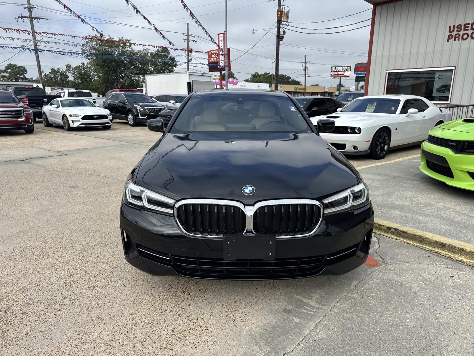 Used 2023 BMW 530i image 2