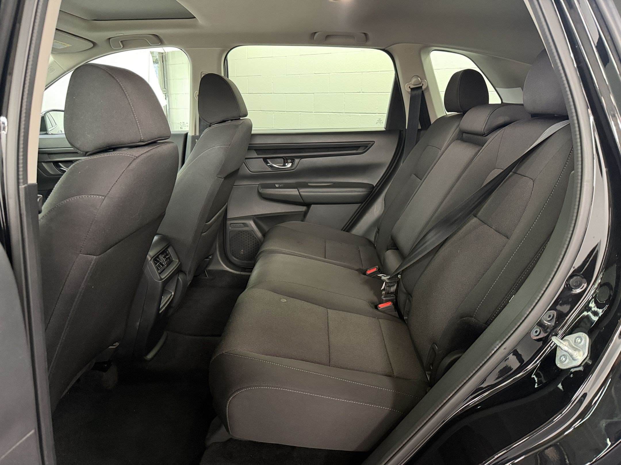 Used 2025 Honda CR-V EX image 22