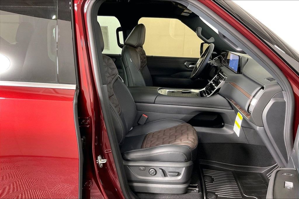 New 2026 Nissan Armada Platinum Reserve image 46