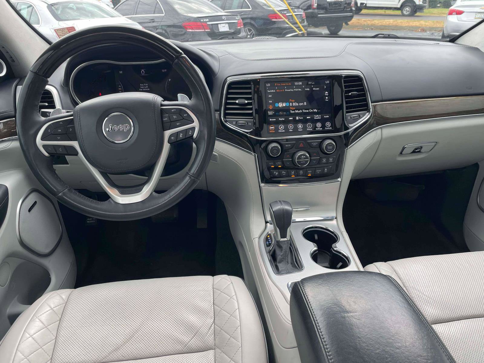 Used 2019 Jeep Grand Cherokee Summit image 7