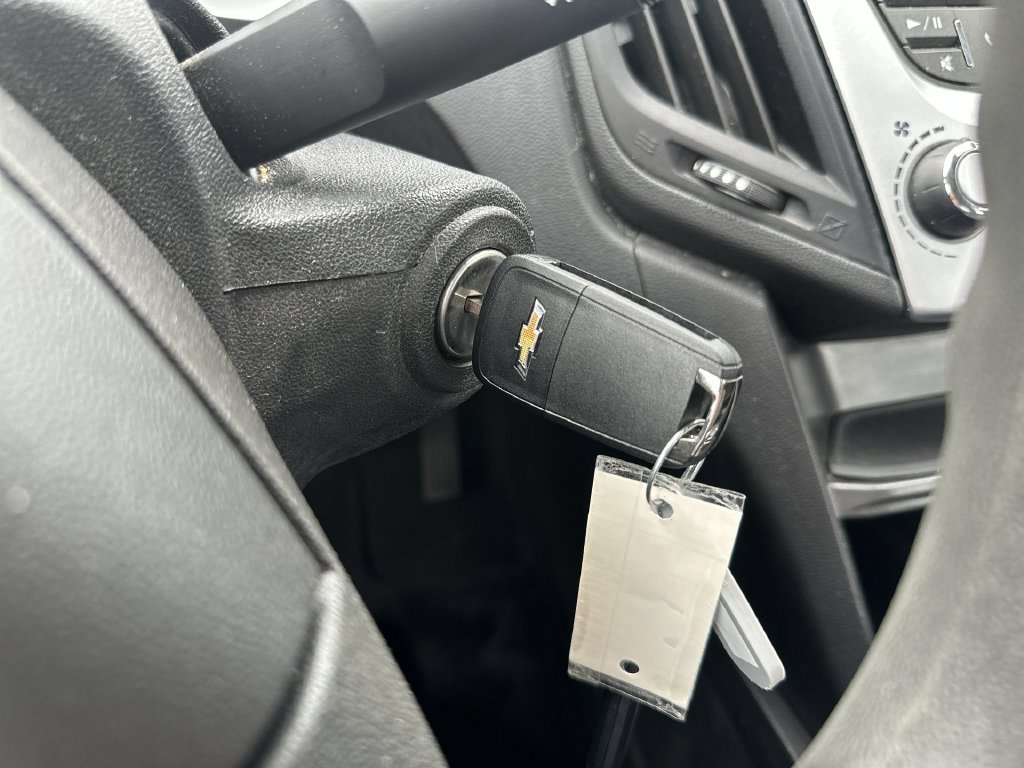 Certified 2016 Chevrolet Equinox LS FWD image 16