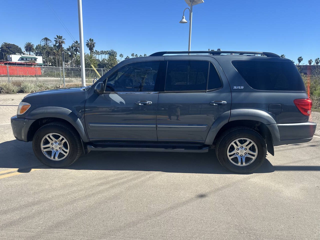 Used 2005 Toyota Sequoia SR5 RWD image 10
