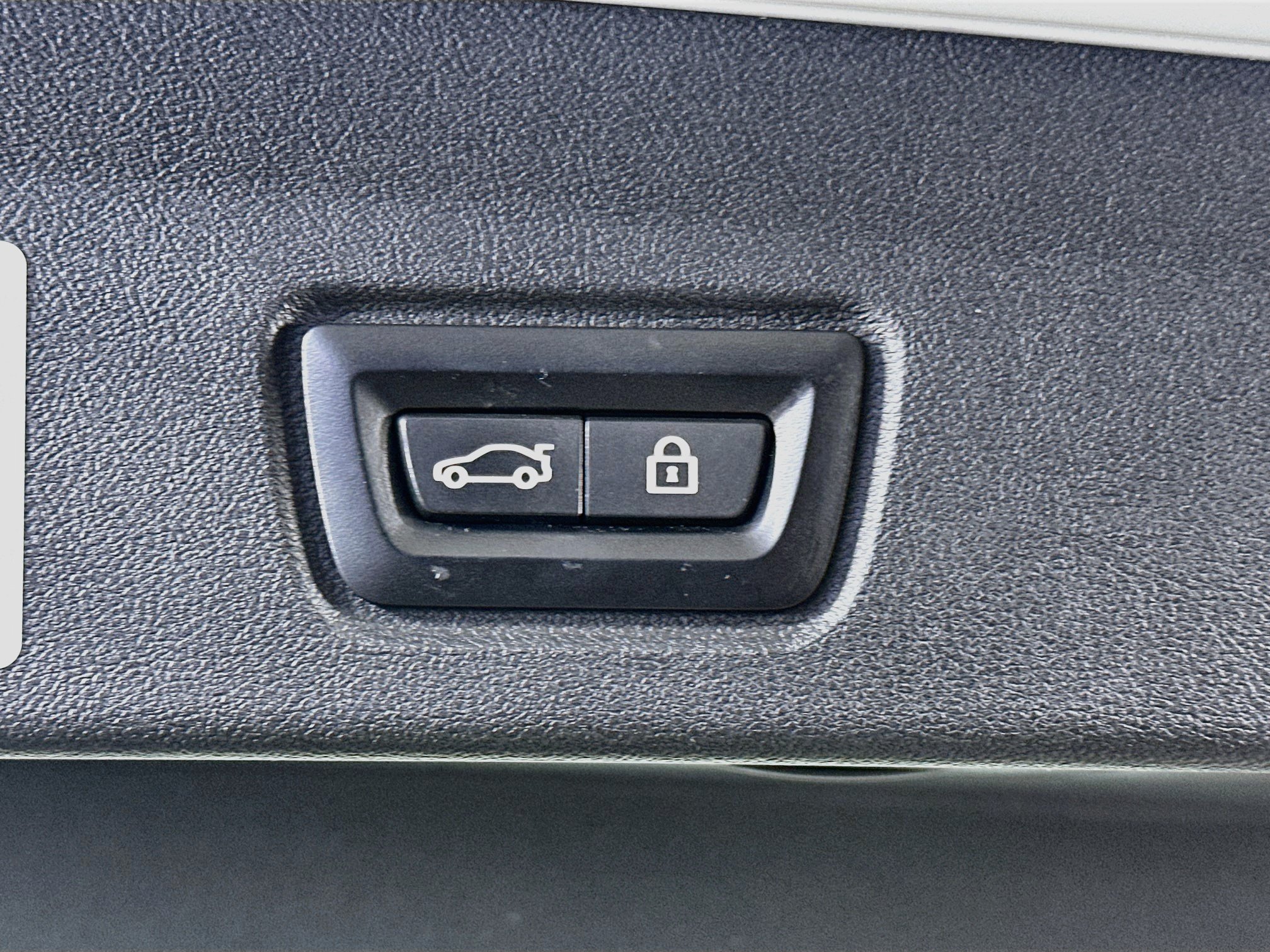 Used 2023 BMW i4 eDrive35 w/ Premium Package RWD image 31