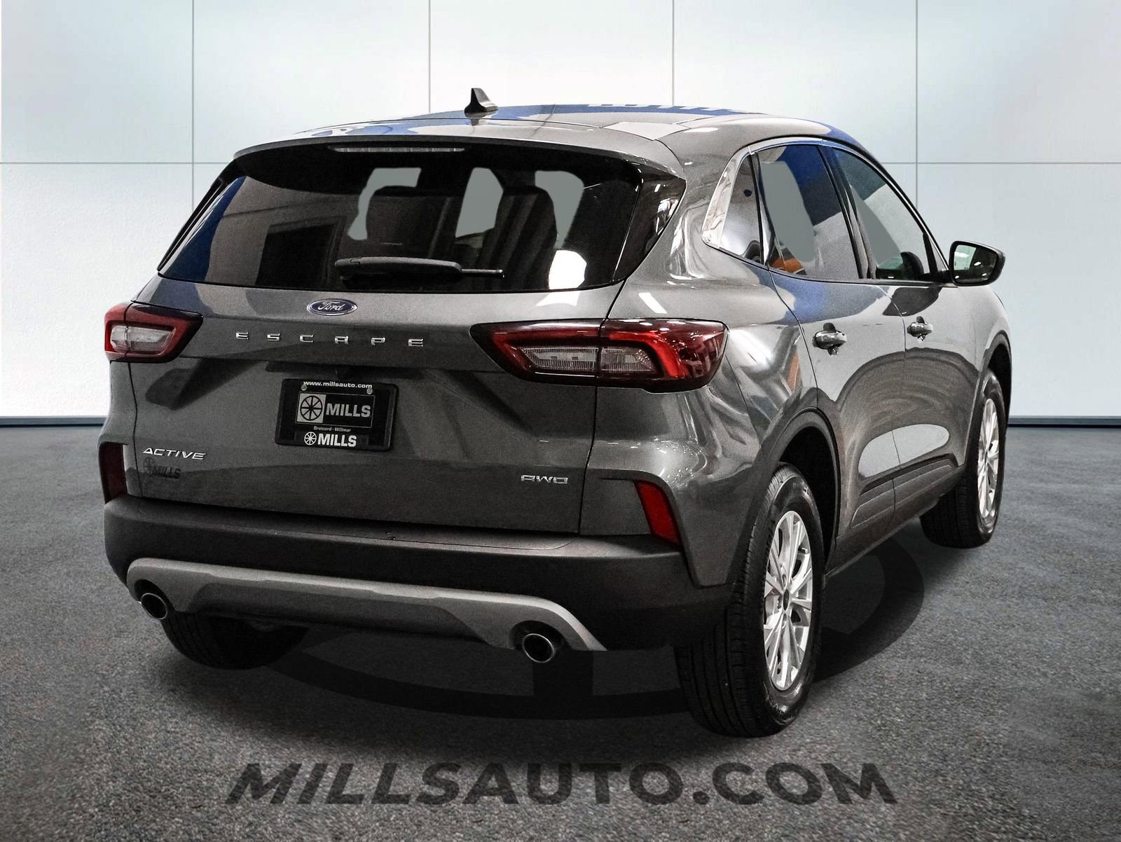 Certified 2024 Ford Escape Active AWD/4WD image 7