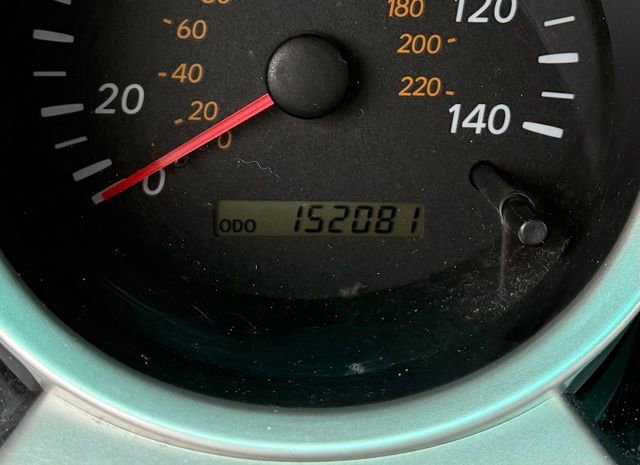 Used 2005 Toyota Highlander 4WD V6 w/ 3rd Row image 4