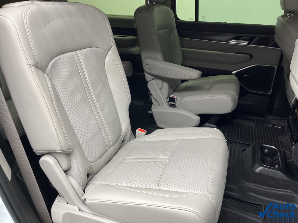 Used 2023 Jeep Wagoneer Series III w/ Convenience Group I image 22