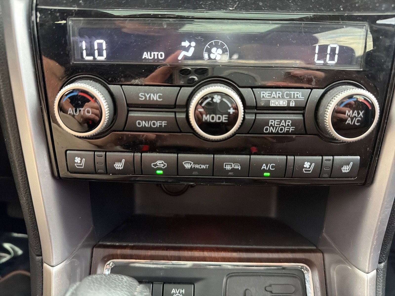 Used 2022 Subaru Ascent Touring w/ Popular Package #2A image 21